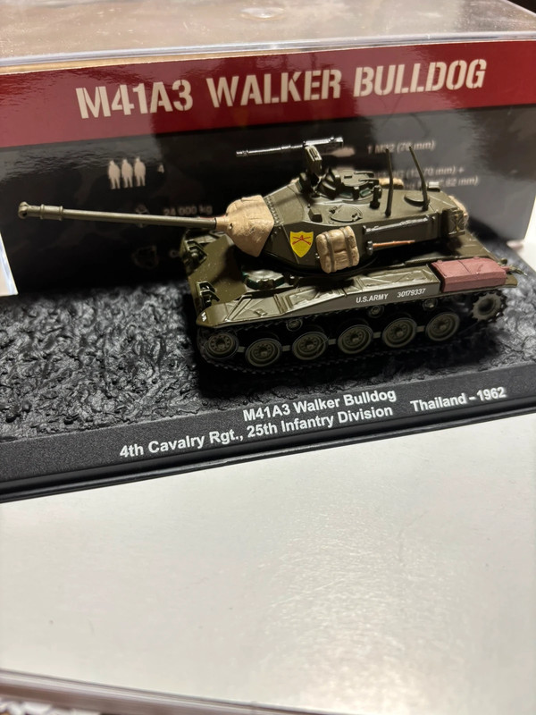 Modellino carro armato
