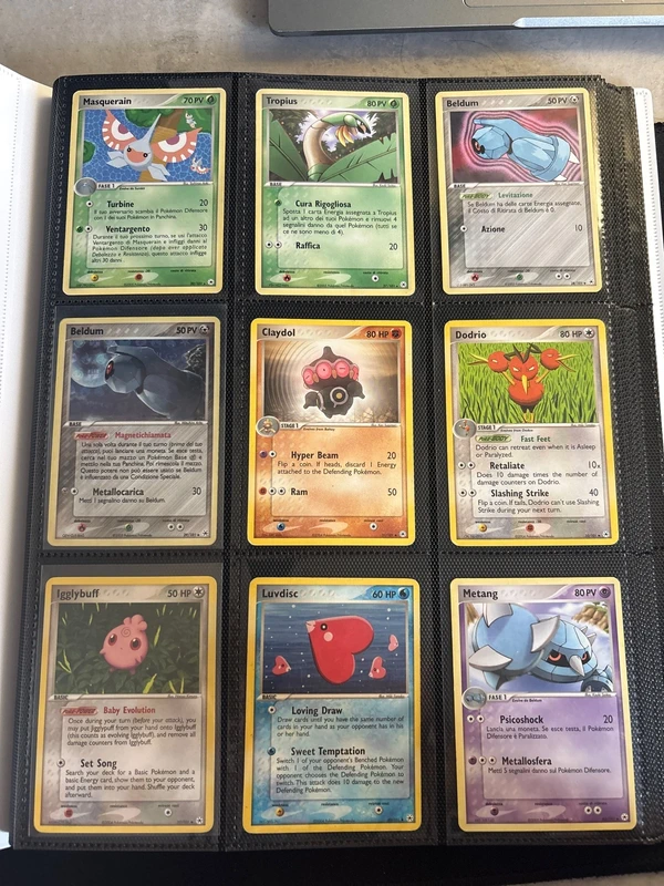 Lotto di 38 Carte Pokemon del set Ex Leggende Nascoste con Rare e Reverse