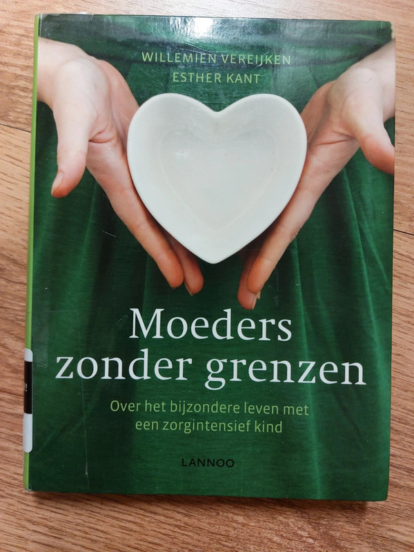 Boek moeders zonder grenzen