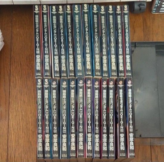 Mobile Suit Gundam THE ORIGIN Vol.1-24 Set Manga Giapponese Abiko Yoshikazu USATO