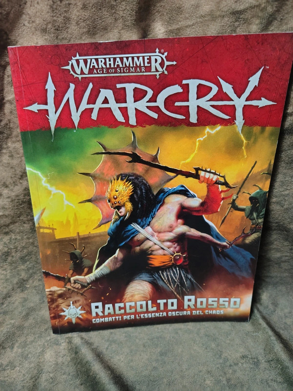 Warhammer Age of Sigmar Warcry Raccolto Rosso. Libro Base 2021. Italiano