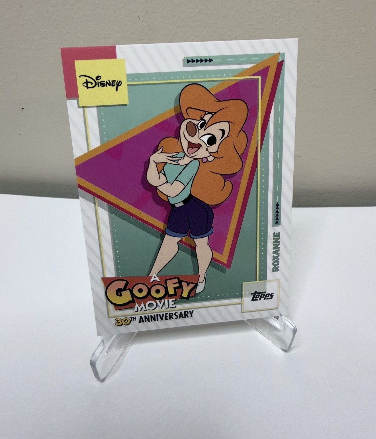 2026 Topps Disney Neon A Goofy Movie 30° anniversario - Roxanne #AGM-4