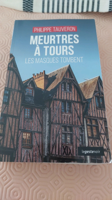 Livre de poche