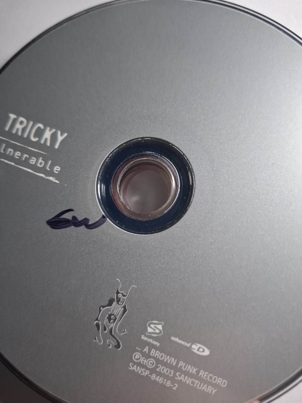 TRICKY VULNERABLE CD DISC ONLY USED FREESHIP NOTRACKING