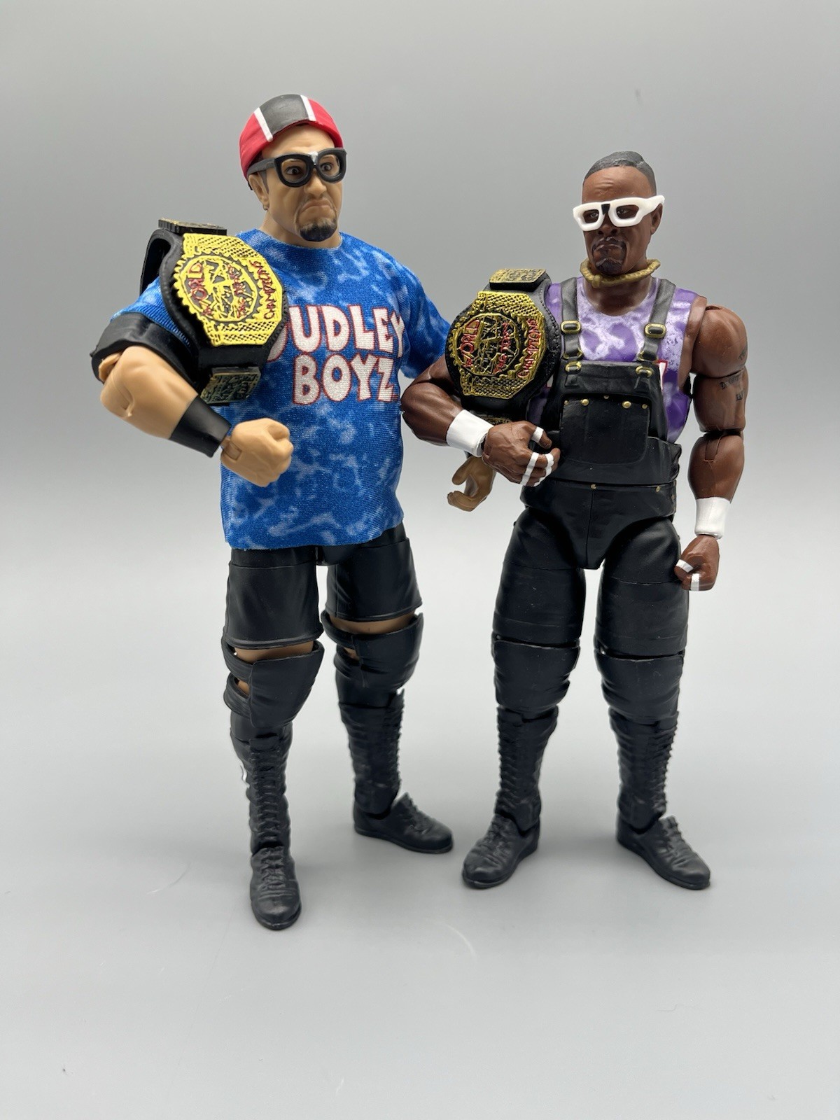 WWE Elite Dudley Boyz Bubba Ray & D-Von Dudley Modellino Ringside