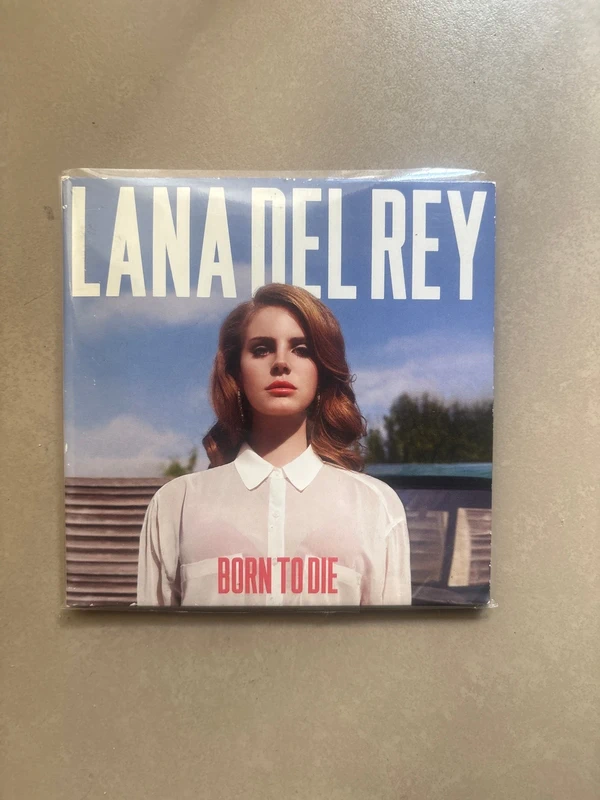 Lana del Rey Born To die deluxe cd