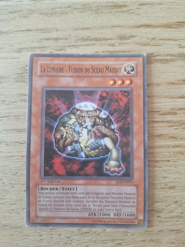 Carte Yu-gi-oh La lumiere fusion du sceau maudit