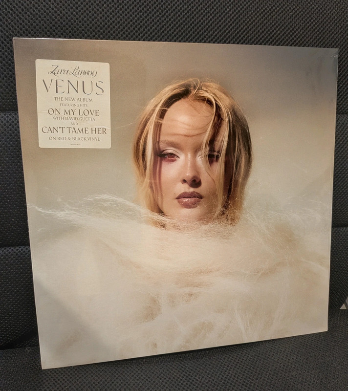 Zara Larsson – VENUS Vinyl LP (Red & Black)