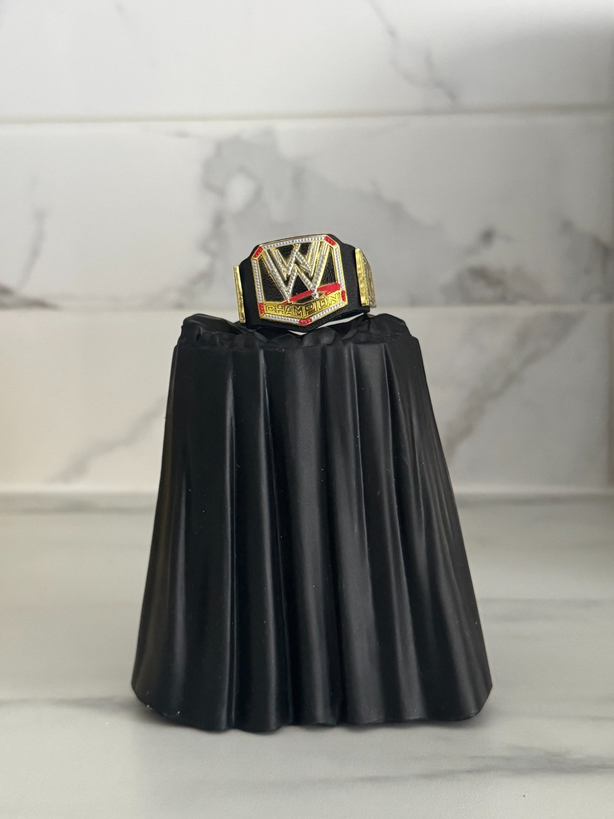 WWE Mattel Elite WrestleMania 35 Sasha Banks Accessory w WWE Champ Belt Incld!
