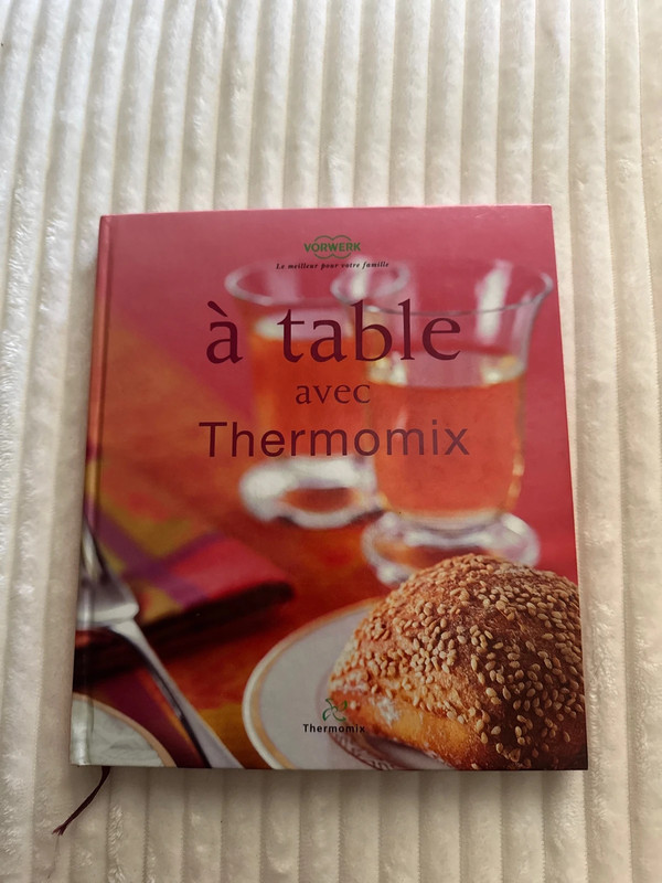 Livre a table avec thermomix