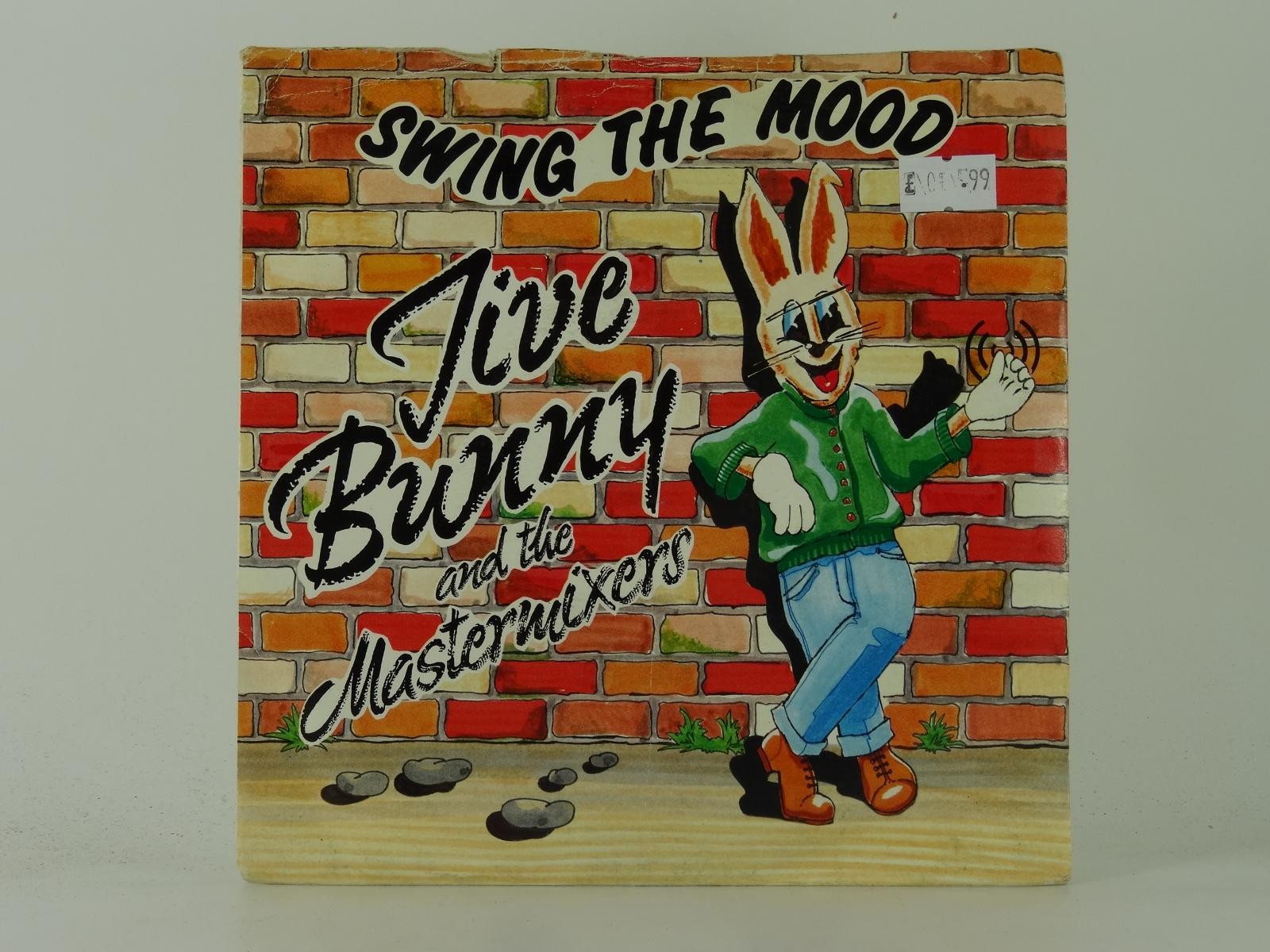 JIVE BUNNY AND THE MASTERMIXERS SWING THE MOOD (41) 2 Track 7" Single including 