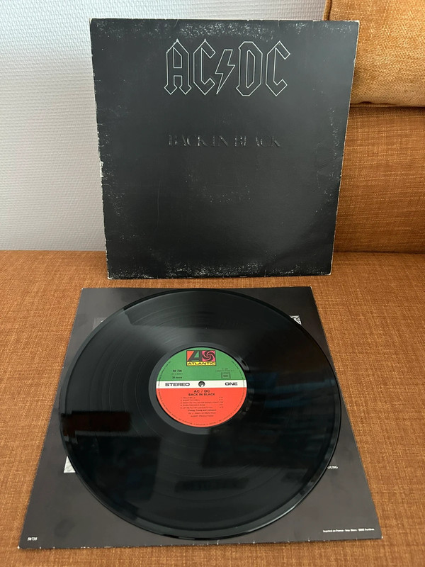 Vinyle lp 33 tours ac/dc back in black