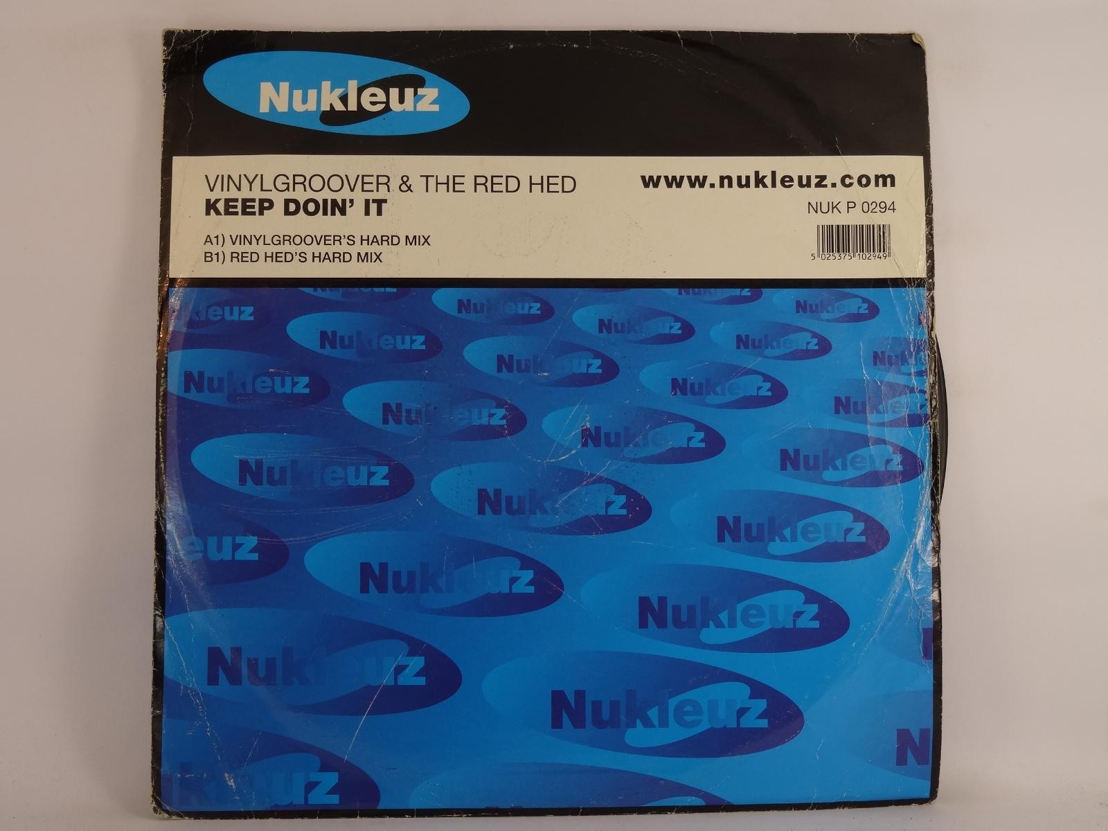 VINYLGROOVER & THE RED HED KEEP DOIN' IY (314) 2 Track 12" Single plus Company S