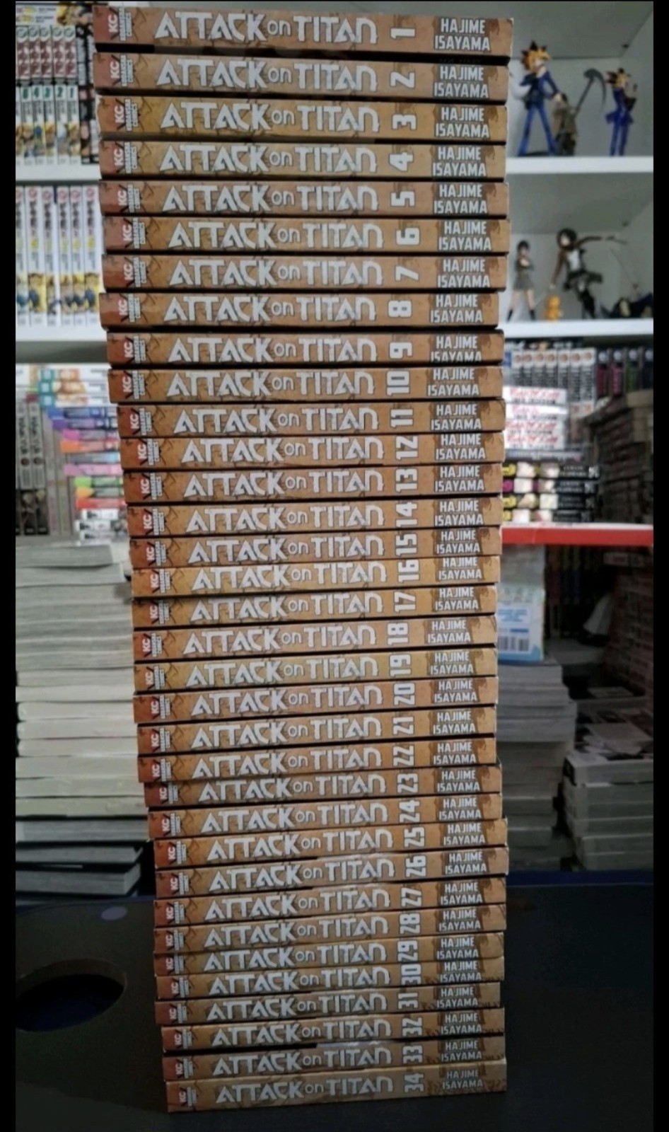 Manga Bundle, Reserved.AOT,The Boys,dandadan,kaiju8,spyFamily,solo Leveling Sets