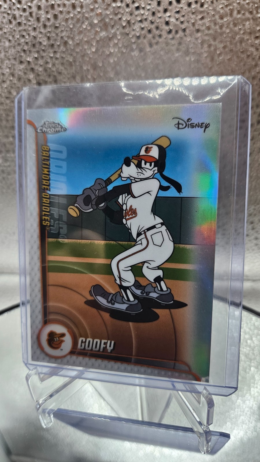 Topps 2025 Topps Chrome Disney Pippo!!! Baltimore Orioles MLBA-29