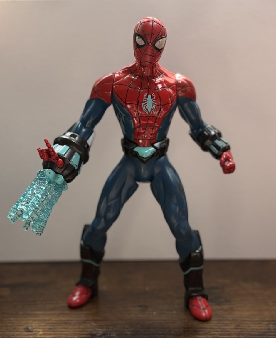 Spider-Man Action Figure 2012 Marvel Ultimate Electro-Web Lights Talking