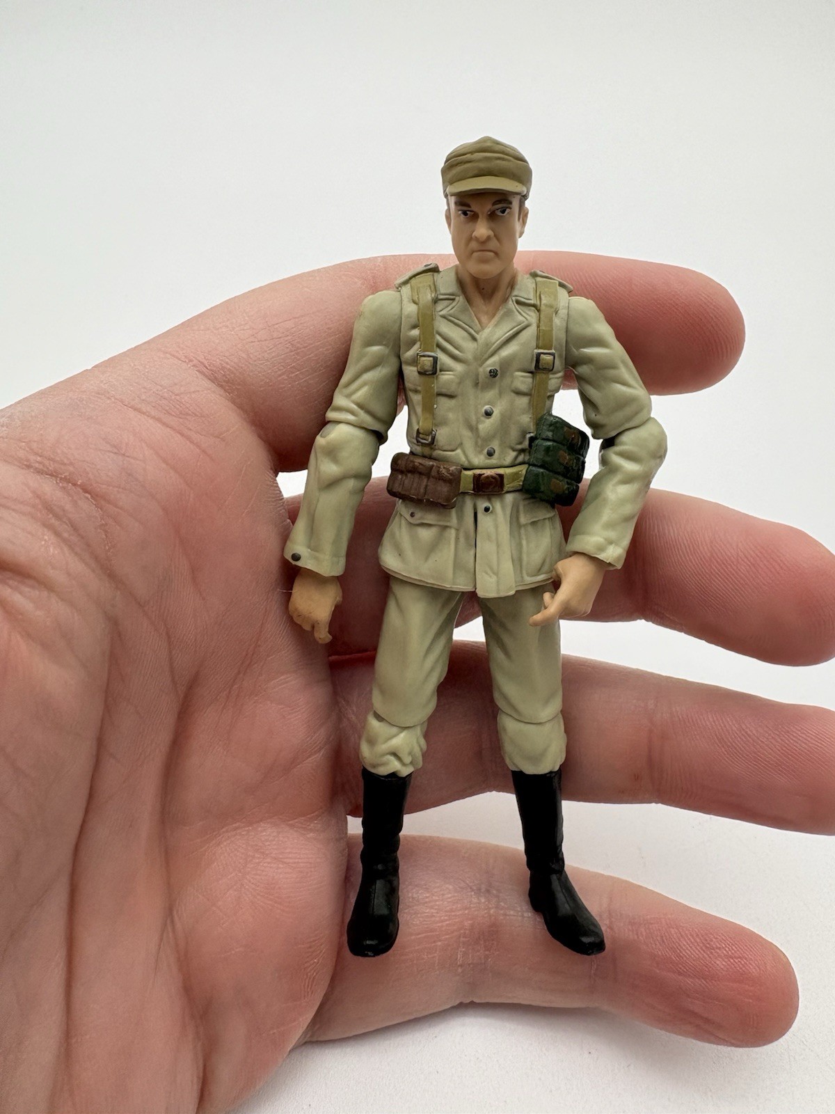 Modellino Indiana Jones soldato tedesco I predatori dell'arca perduta 3,75" 2007