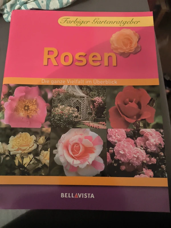Farbiger Gartenradgeber Rosen Neu