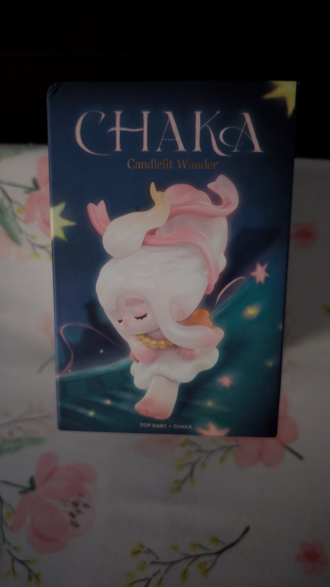 Pop Mart x Chaka - Figurina serie Wander a lume di candela - CENA A LUME DI CANDELA