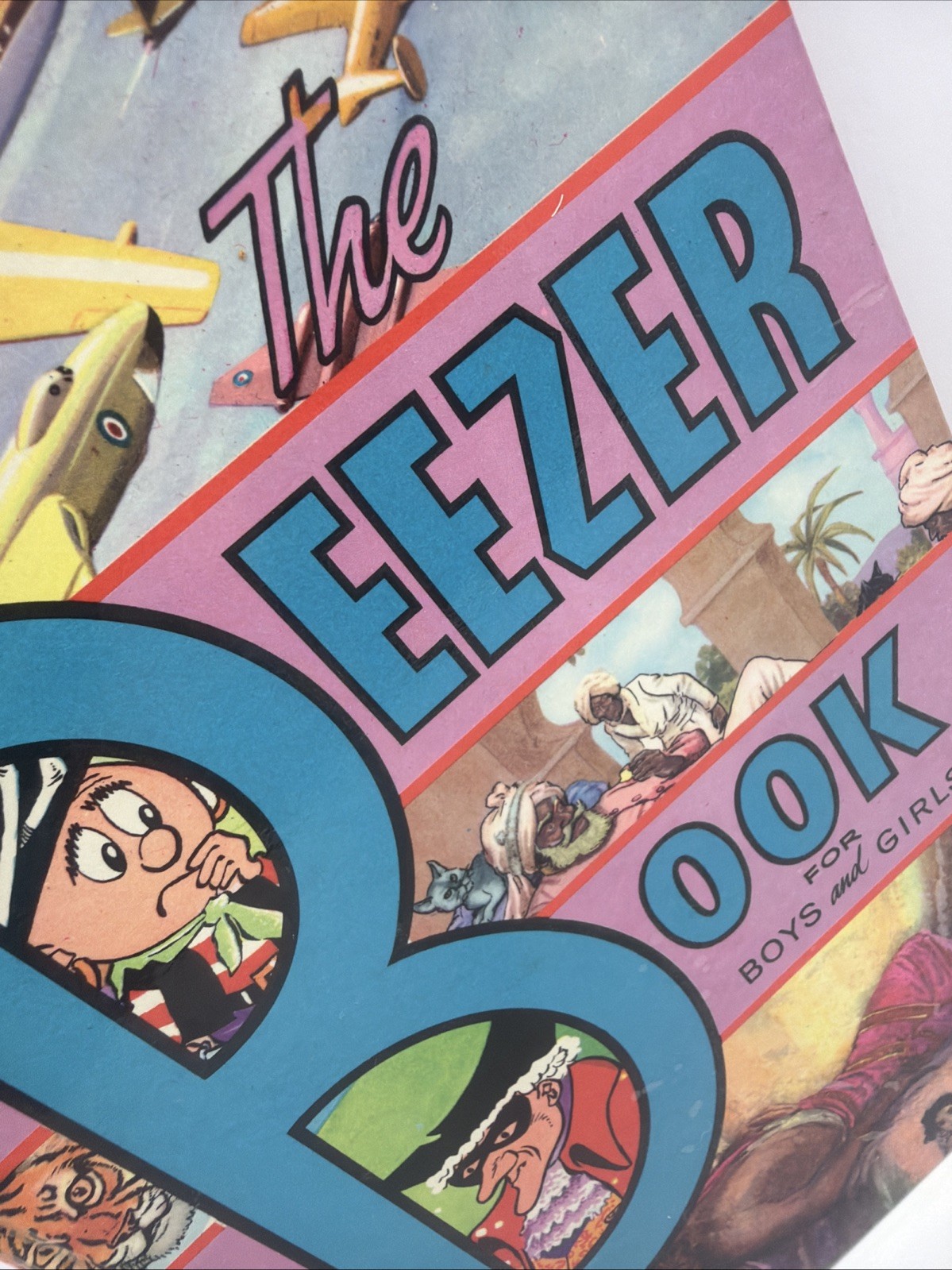 THE BEEZER Christmas Annual 1963- Vintage / Nostalgic / Retro Gifts EXCELLENT