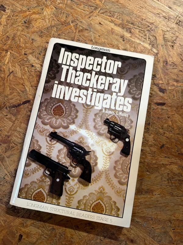 Buch Inspector Thackeray Investigates