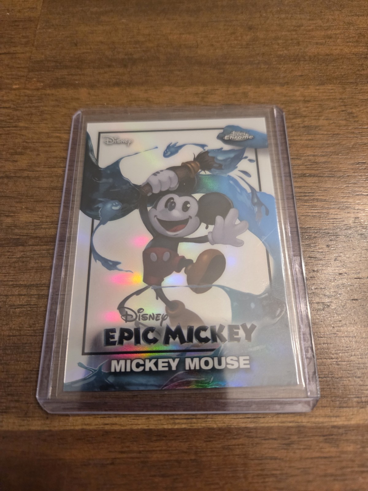 2026 Topps Disney Neon Topolino Epico Topolino Cromo #EM-1