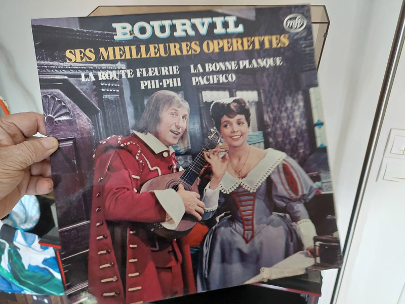 Disque vinyle 33 tours Bourvil - Ses meilleures Operettes
