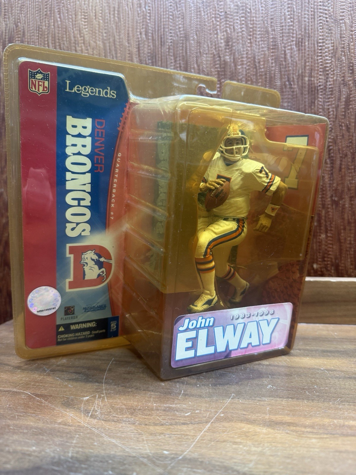 JOHN ELWAY nuovo con scatola McFarlane Figure Legends Series Denver Broncos VARIANTE