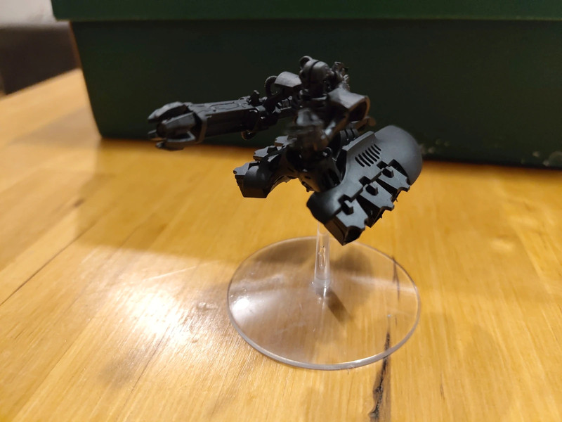 Lokhust destroyer necron 40k