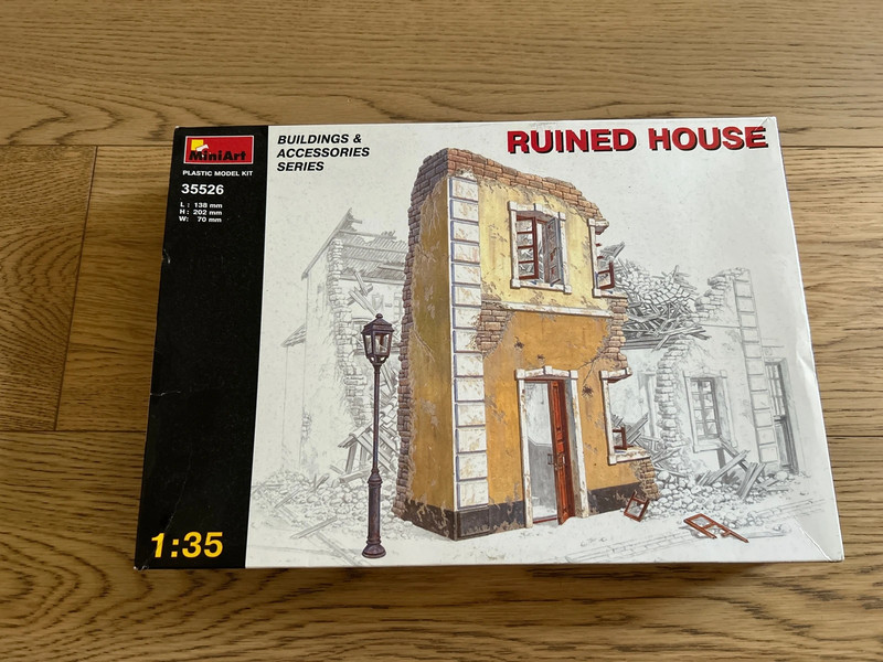 MiniArt Ruined house kit da costruire 35526