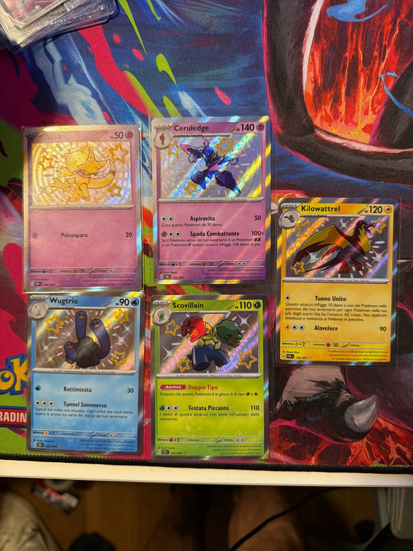 Lotto Pokémon di baby shiny di destino di Paldea