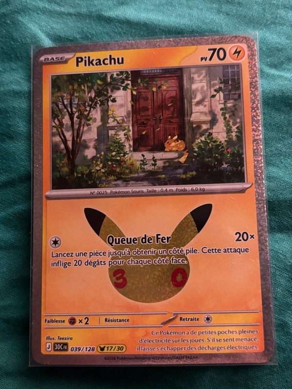 Carte Pokémon Pikachu 17/30 des 30 ans
