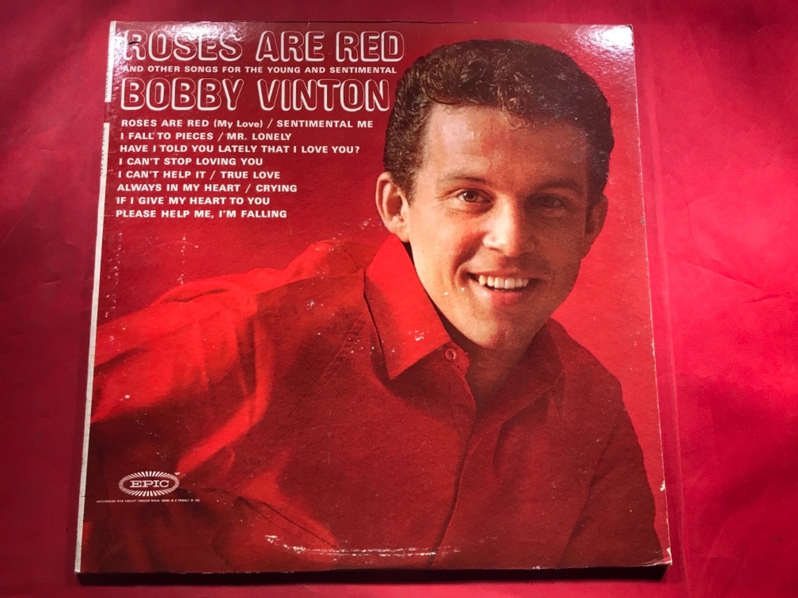 K1-15 BOBBY VINTON Roses Are Red - LN 24042 - EPIC RECORD - POP