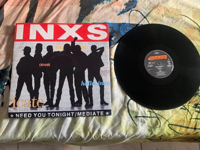 Maxi 45 Tours inxs need you tonight