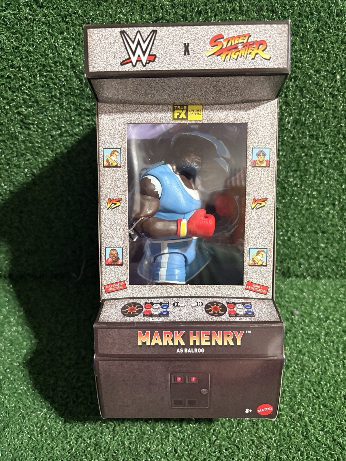 Modellino WWE x Street Fighter Mark Henry as Balrog Elite Wrestling 2026