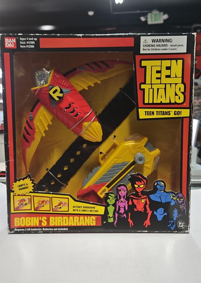 Robin's Birdarang Teen Titans Vai! Bandai 2003