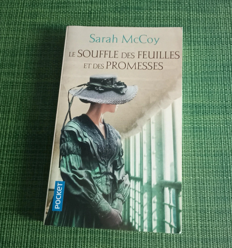 Livre de Sarah Mac Coy " Le souffle des feuilles et des promesses"