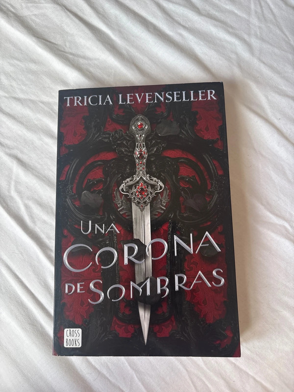 Libro Una corona de sombras