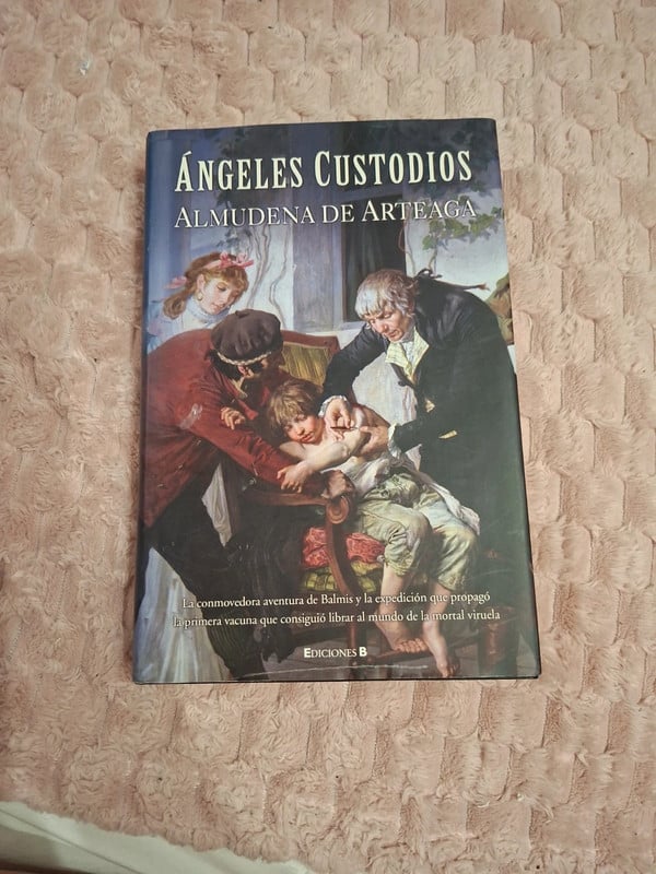 Libro " Almudena de Arteaga"