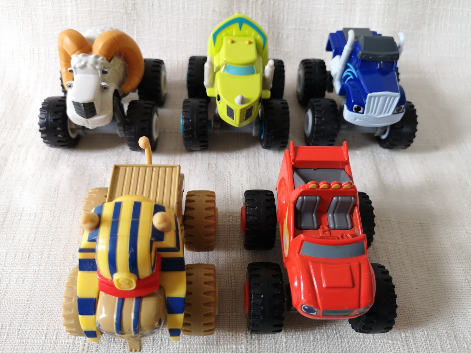 Blaze and the Monster Machines die cast  bundle x 5 Egyptian Sphinx Christmas