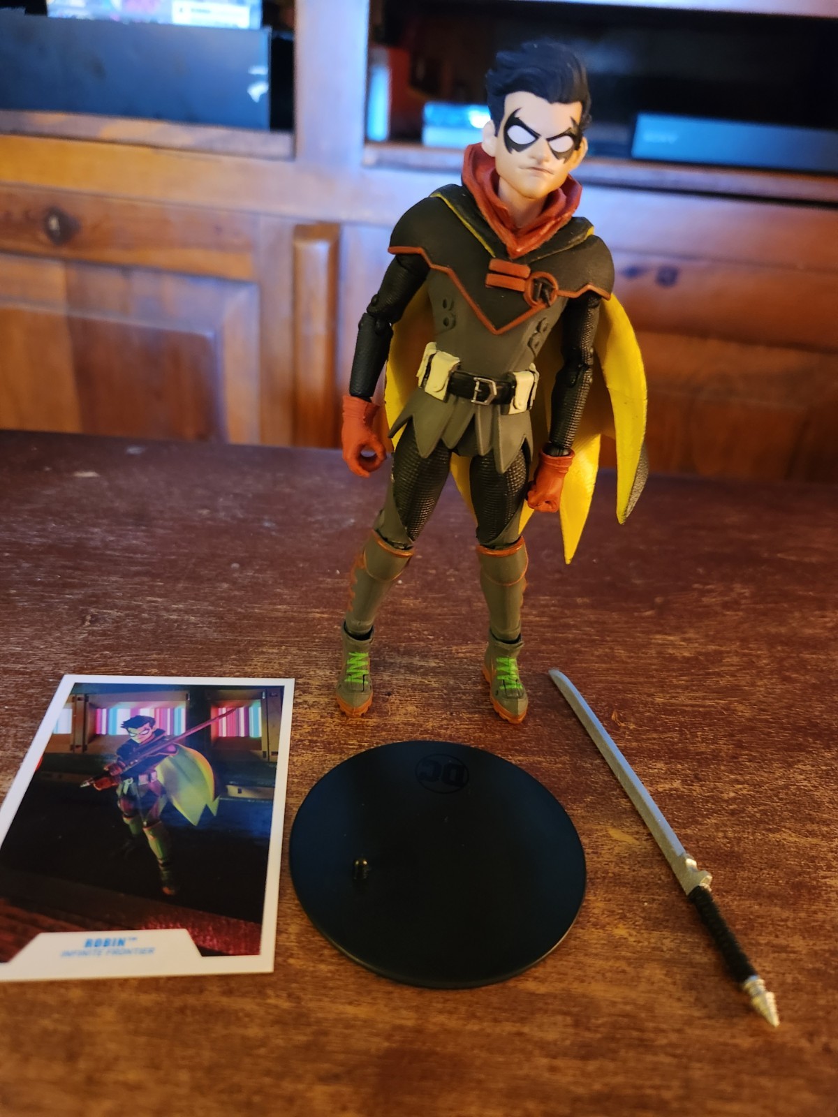 McFarlane DC Multiverse Robins Damian Wayne (SCIOLTO/COMPLETO)