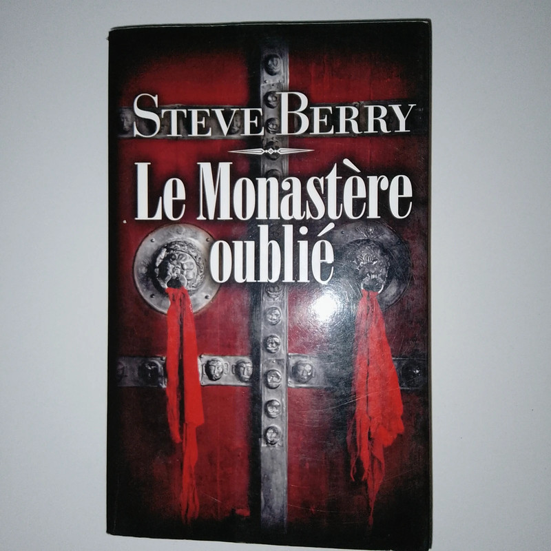 Livre Steve Berry le monastère oublié
