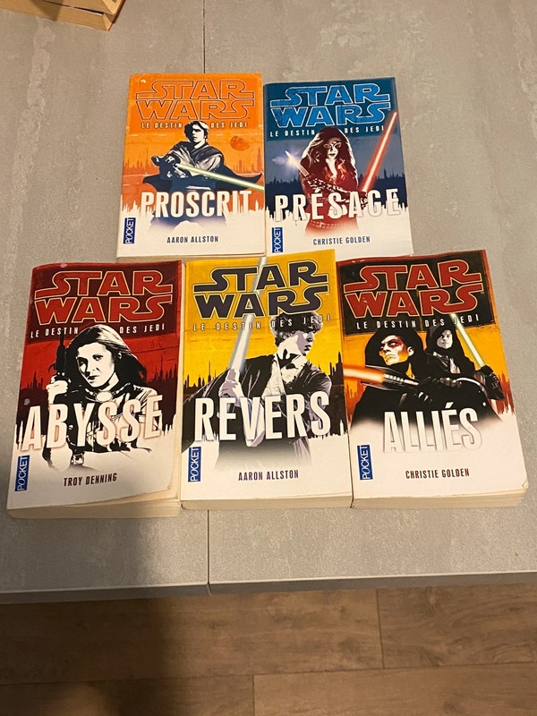 Lot de livre star wars saga « le destin des jedi » tomes 1 à 5