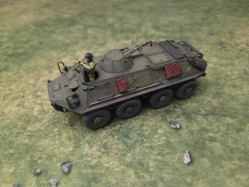 Wargame Rubicon Models - Soviet BTR-60 APC - Monté et peint