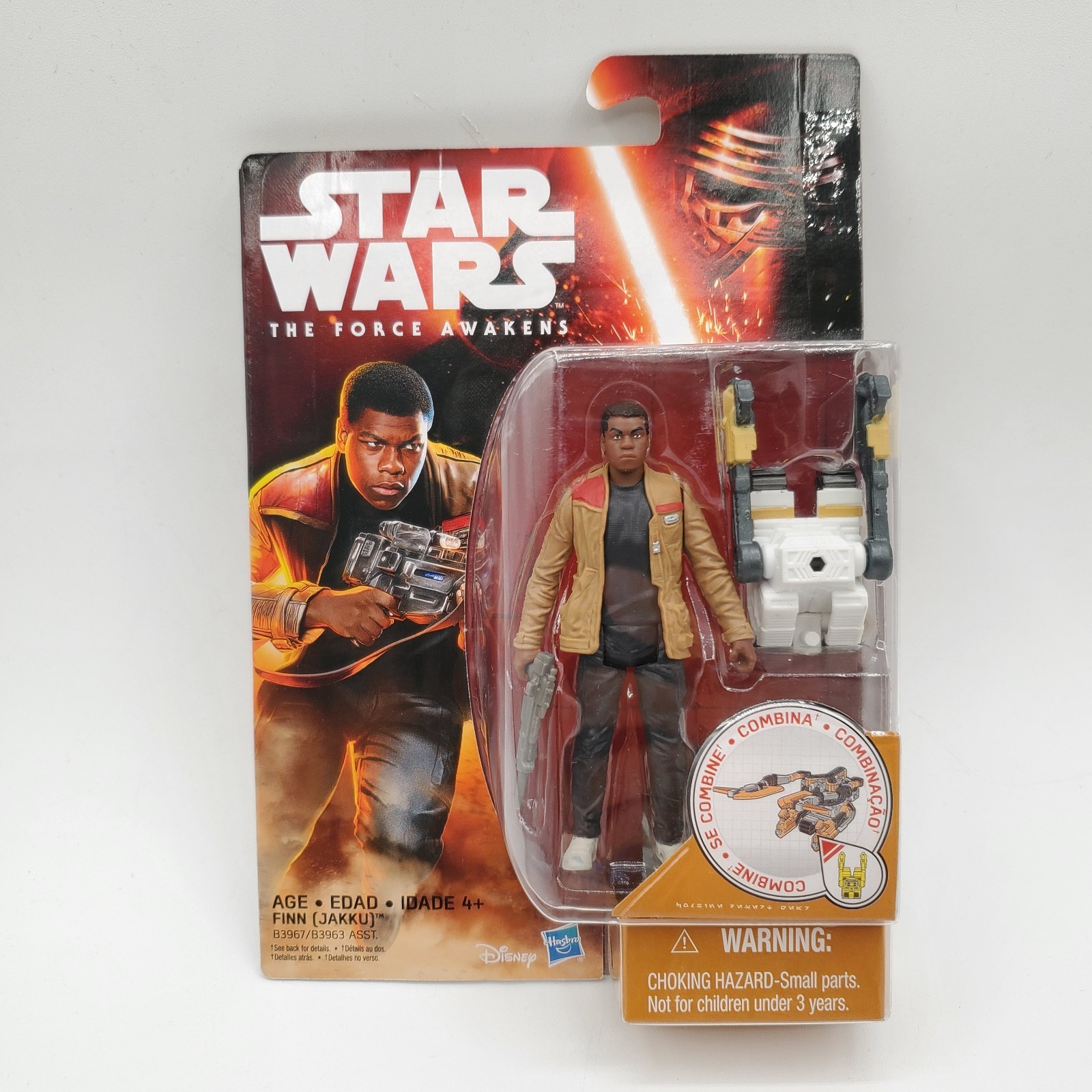 New Sealed NIP Star Wars The Force Awakens Finn (Jakku) 3.75" Figure Hasbro