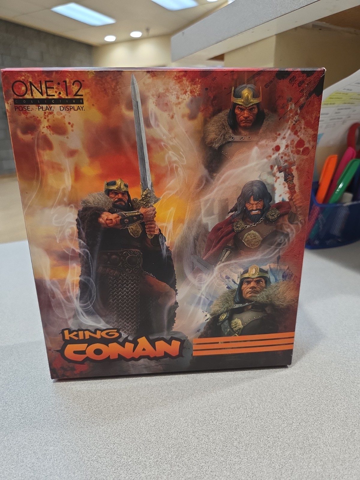 Mezco One:12 Collective King Conan NUOVO