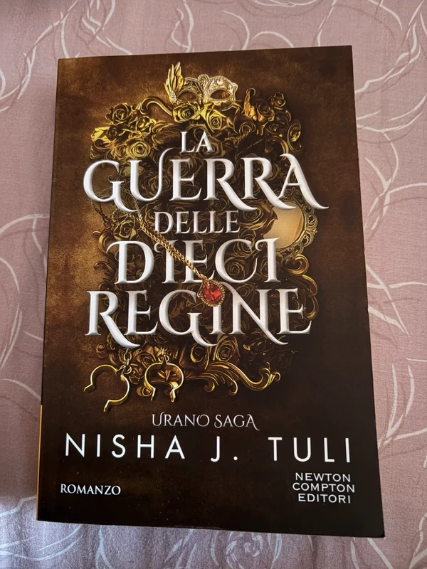 Libro “La guerra delle dieci regine”