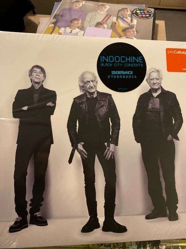 Coffret vinyle indochine black city concert stade de France