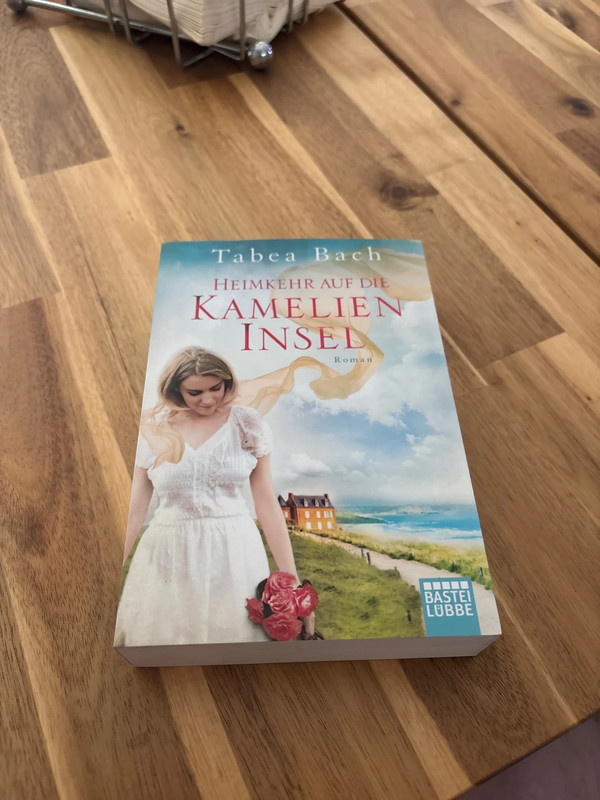 Buch „Heimkehr auf die Kamelieninsel“