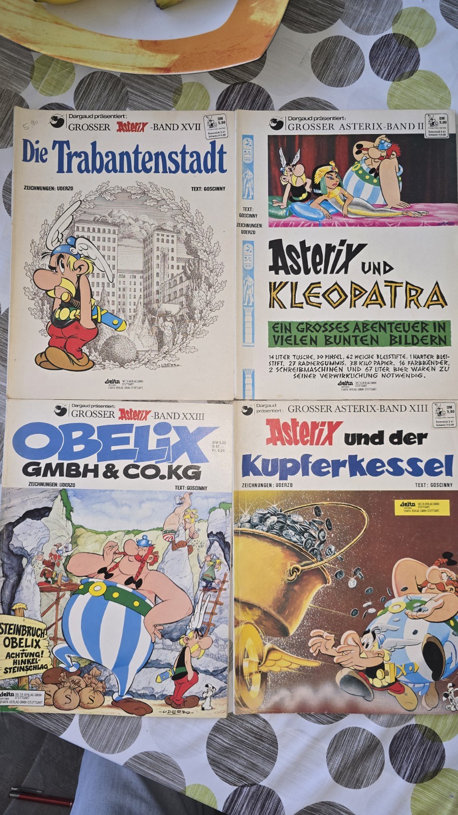 Delta Asterix lotto 4 fumetti in tedesco: Kleopatra, Kupferkessel, Trabanten